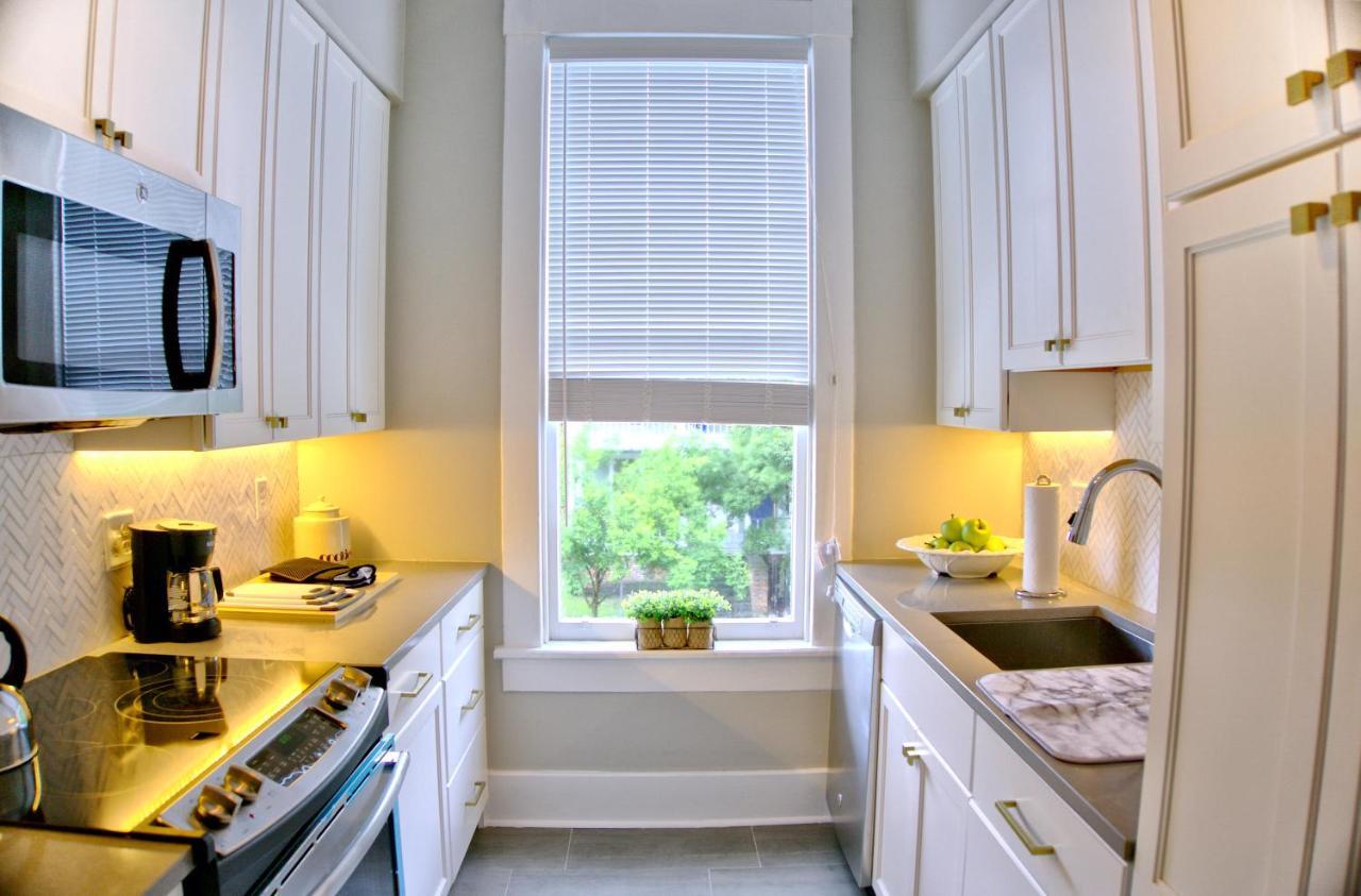 2 Bedroom Newly Renovated Townhome In Historic Savannah Dış mekan fotoğraf